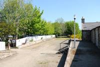 The Fraserburgh Platforms at Maud Junction, looking north on 27 May 2012 [see image 38968].<br><br>[Brian Taylor 27/05/2012]