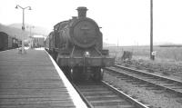 6368 stands at Dovey Junction in August 1962 with the 10.25am ex-Pwllheli<br><br>[K A Gray 14/08/1962]