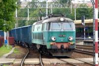 Co - Co ET22 - 926 heads a heavy minerals train south at Czestochowa in July 2012.<br><br>[Colin Miller 21/07/2012]