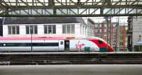 A Virgin Pendolino service for London Euston stands at Glasgow Central in July 2005.<br><br>[John Furnevel 30/07/2005]