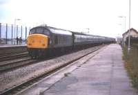 The 11.05 Penzance - Leeds photographed passing through Dawlish Warren in June 1982 behind 45076. <br><br>[Ian Dinmore 19/06/1982]