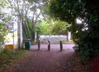 The Southern end of the cyclepath from Luton at Leasey Bridge Lane in August 2013 [see image 44205].<br><br>[Ken Strachan 09/08/2013]