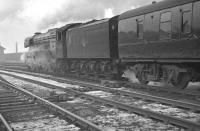 Kings Cross A3 Pacific no 60039 <I>Sandwich</I> pulls away from a snowy Darlington with an up ECML service in 1962.<br><br>[K A Gray //]