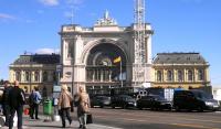 Frontage of Budapest Kaleti on 3 October 2013. [See image 44879]<br><br>[John Yellowlees 03/10/2013]