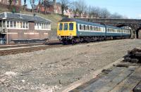 A DMU from Exmouth approaching Exeter Central in the 1980s.<br><br>[Ian Dinmore //1984]