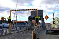 Lifting bridge in Hobart Docks, in full working order and regular use. Sadly, rail traffic no longer uses the dock system.<br><br>[Colin Miller 14/05/2013]