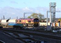 66003 eastbound through Reading on 22 November with a sand train.<br><br>[Peter Todd 22/11/2013]