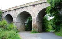 The Kelso (east) end of Roxburgh Viaduct in August 2013, with the River Teviot off to the left. [Ref query 4441]<br><br>[John Furnevel 13/08/2013]