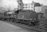40669 with a train of empty stock at St Enoch on 14 September 1960.<br><br>[David Stewart 14/09/1960]