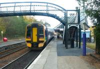 A morning Edinburgh - Inverness service calls at Dunkeld in November 2003. <br><br>[John Furnevel 09/11/2003]