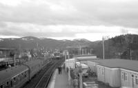 D5070+D5127 about to be joined by D5122 at the head of the 18-coach BR <I>Grand Scottish Tour No 1</I> prior to leaving Aviemore on 25 March 1967. The trio took the returning special south as far as Perth before handing over to 44997+60009 for the final leg home to Edinburgh.<br><br>[Bruce McCartney 25/03/1967]