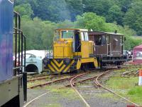 Former Rosyth Dockyard Hunslet MOD 251 running brake van trips at the Shed 47 Group Lathalmond site on 15 June. [See image 17274] <br><br>[Bill Roberton 15/06/2014]