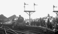 BR Standard Class 5 4-6-0 73069 at Blackburn Station on 4 August 1968 with the RCTS <I>End of Steam Commemorative Rail Tour</I>. The train is about to be joined by Black 5 45407 prior to the special continuing to Hellifield. [See image 39440]<br><br>[K A Gray 04/08/1968]