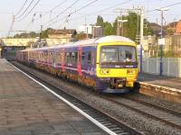 First Great Western 166202 heads west through Acton Main Line on 25 July 2014.<br><br>[Bill Roberton 25/07/2014]