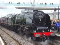 The morning <I>Forth Circle</I> SRPS Railtour stands at Stirling station on 14 September 2014 behind Stanier Pacific 46233 <I>Duchess of Sutherland</I>.<br><br>[John Robin 14/09/2014]