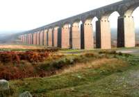 Big Water of Fleet Viaduct looking east in November 2005.<br><br>[John Furnevel 12/11/2005]