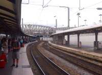 The approaches to Gare du Nord remind me of the throat at Paddington. [see image 4565]. A Metro train can be seen on the second bridge.<br><br>[Ken Strachan 02/08/2014]