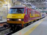 DBS 90020 at platform 11, Edinburgh Waverley, on 26 March, shortly after its arrival from Polmadie carriage sidings with the stock for the Euston sleeper. <br><br>[Bill Roberton 26/03/2015]