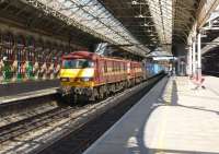 90037 and 90035 bring the 4M25 Mossend to Daventry container train through Preston on 15 July 2015.<br><br>[John McIntyre 15/07/2015]