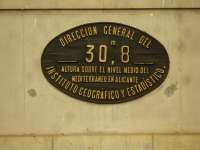 A descriptive oval plate is affixed to the wall at stations in Spain, as this one at Portbou and also one at the small Llanca station en route to Figueres, with each showing what appears to be a metric 'above sea level' measurement. Someone fluent in Spanish can possibly translate its wording. <br><br>[David Pesterfield 07/08/2015]