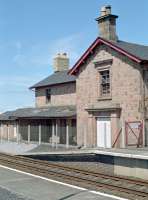 The station building, looking under siege, at Auchinleck station in 1989. This building was demolished not long afterwards.<br><br>[Ewan Crawford //1989]