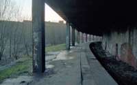 The island platform, for the route to Carmyle, at Bridgeton looking west in 1998. The two remaining platforms here are off to the left. In the 'V' of the junction was a slew of sidings. Above, on the right, is London Road.<br><br>[Ewan Crawford //1998]