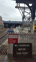 The East end of Dundee station has been opened out to facilitate the new waterfront development. Note the vintage warning sign!<br><br>[John Yellowlees 01/03/2016]