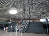 The new Delft Station is very swanky, featuring a cleverly designed intricately detailed ceiling which shows a historical map of the city and looks different from different angles. The new building was designed by <a target=external href=http://www.mecanoo.nl/Projects/project/52/Municipal-Offices-and-Train-Station?t=0>Mecanoo</a>.<br><br>[Beth Crawford 05/07/2015]