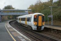 A Southeastern to Hastings service calls at West St Leonards on 27 October 2010.<br><br>[John McIntyre 27/10/2010]