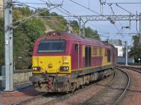 DBC 67008 leads the empty stock for the afternoon Borders steam trip into platforms 1/20.<br><br>[Bill Roberton 28/08/2016]