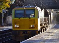 MPV DR98962/98912 heads west on railhead treatment duties. 7 November.<br><br>[Bill Roberton 07/11/2016]