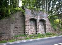 A masterclass in masonry on the North abutment (just below the site of Longhope station) of the A4136 overbridge, on the line linking Ross-on-Wye and Gloucester via Grange Court.<br><br>[Ken Strachan 17/09/2016]