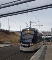 An Edinburgh bound tram arrives at Edinburgh Gateway.<br><br>[John Yellowlees 12/12/2016]