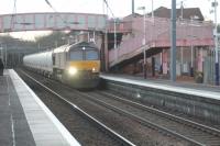 66746 in Belmont Royal Scotsman livery running north through Whifflet with the North Blyth Alcan to Fort William train.<br><br>[Alastair McLellan 17/12/2016]