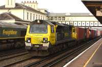 70008 high speed Freightliner runs through Eastleigh station bound for Southampton Docks on 11 January 2017.<br><br>[Peter Todd 11/01/2017]