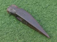 A photo of the head of a coal hammer/pick with the inscriptions DICo and 21, given to me by an engineman at Waterside many years ago.  Per David L Smith's book, could have been provided to Grant Ritchie no.21, or unrelated ...<br><br>[Bill Roberton 29/08/2016]