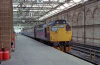 On Saturday the 27th of September 1986, 27 001 stands at Edinburgh Waverley ready to start its last diagram on the Edinburgh - Glasgow -Dundee 'CIRCUIT'. The service went over to 47/4s the following Monday.<br><br>[Douglas McPherson 27/09/1986]