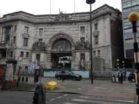 The grand (and rather imposing) entrance of Waterloo.<br><br>[Veronica Clibbery 23/03/2017]