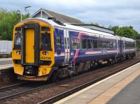 Portrait of 158728 at the Up platform in Inverkeithing on 22 June 2017.<br><br>[Bill Roberton 22/06/2017]