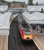 1E13 arriving at Stirling with the Inverness to London Kings Cross. Details of the alterations to the station to allow electrification are now at <a href=https://pabs.stirling.gov.uk/online-applications/applicationDetails.do?activeTab=documents&keyVal=OSZDMVPIL1Z00 target=external>planning approval</a> (see the Heritage Report in particular). The footbridge will be raised and canopies cut back.<br><br>[Alastair McLellan 29/07/2017]