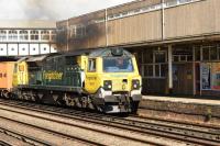 Freightliner 70007, departing from Eastleigh after a driver change on 14th September 207. Surprisingly, as they are normally quiet, the loco created lots of noise and exhaust as it accelerated away.<br>
<br>
<br><br>[Peter Todd 14/09/2017]