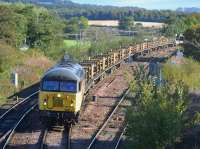 Colas 56094 passes Inverkeithing East Junction with an Aberdeen - Millerhill rail train on Sunday 8th October 2017.<br>
<br>
<br><br>[Bill Roberton 08/10/2017]