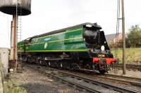 Battle of Britain 4-6-2 34081 <I>92 Squadron,</I> seen at Loughborough Central during the GCR <I>End of Southern Steam 50th</I> on Gala 6th October 2017. <br>
<br>
<br><br>[Peter Todd 06/10/2017]