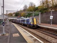 A Glasgow Central to Wemyss Bay service, formed by 380021, calls at well-maintaned Port Glasgow before taking the branch line on 14th November 2017.<br>
<br>
<br><br>[David Panton 14/11/2017]
