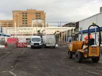 The new staff buildings taking shape at the east side of Glasgow Queen Street in December 2017.<br><br>[Colin McDonald 01/12/2017]