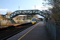 The 0945 London Paddington to Swansea service passing through Pontyclun station on 14th December 2017.<br>
<br>
<br><br>[Alastair McLellan 14/12/2017]