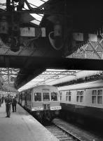 Lower quadrant signals at Aberdeen as the 'Buchan Belle' railtour waits to depart for Fraserburgh.  1st June 1974.<br>
<br>
<br><br>[Bill Roberton 01/06/1974]