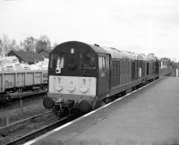 Class 20s D8098 & D8048 seen at Quorn and Woodhouse on the Great Central Railway in March 2004.<br>
<br>
<br><br>[Peter Todd /03/2004]