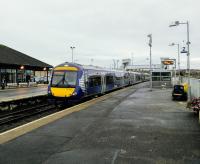 A morning Edinburgh to Aberdeen service calls at Montrose on 7 November. This train, the 0928, runs non-stop between Haymarket and Dundee. At 58 miles this is the longest such run on ScotRail.<br><br>[David Panton 07/11/2017]