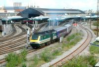 A down First Great Western HST leaving Bristol Temple Meads on 11 January 2002.<br><br>[Ian Dinmore 11/01/2002]